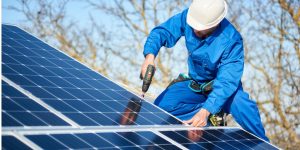 Installation Maintenance Panneaux Solaires Photovoltaïques à Julianges